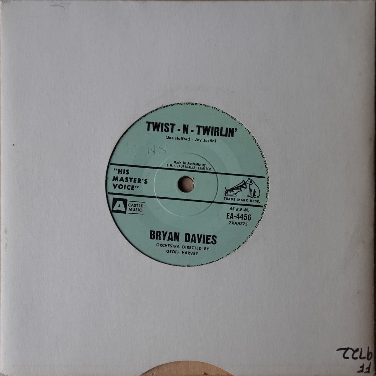 Bryan Davies – Twist-N-Twirlin' vinyl cover