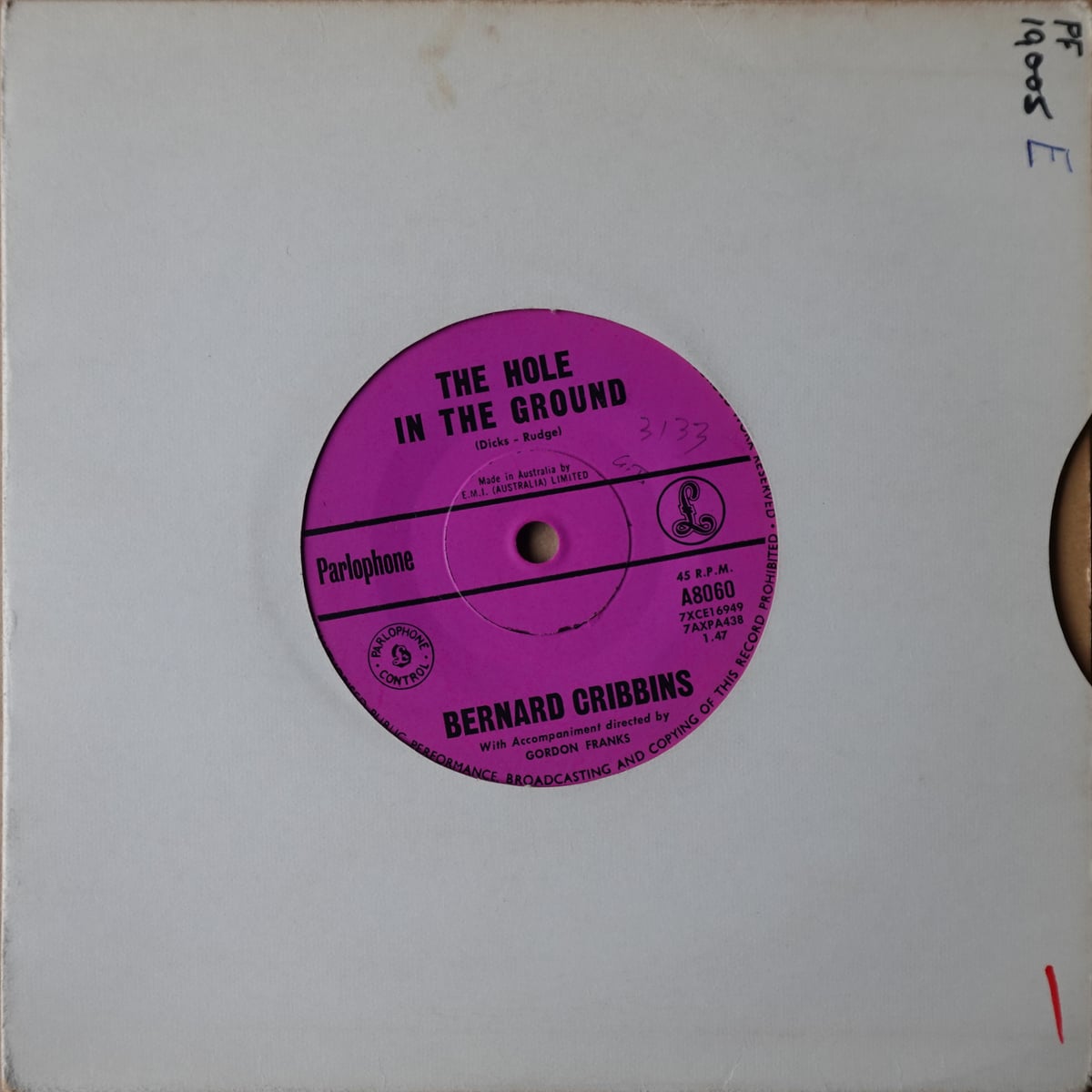 Bernard Cribbins – The Hole In The Ground vinyl cover