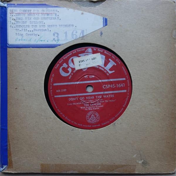 The Lancers – Don’t Go Near The Water vinyl cover