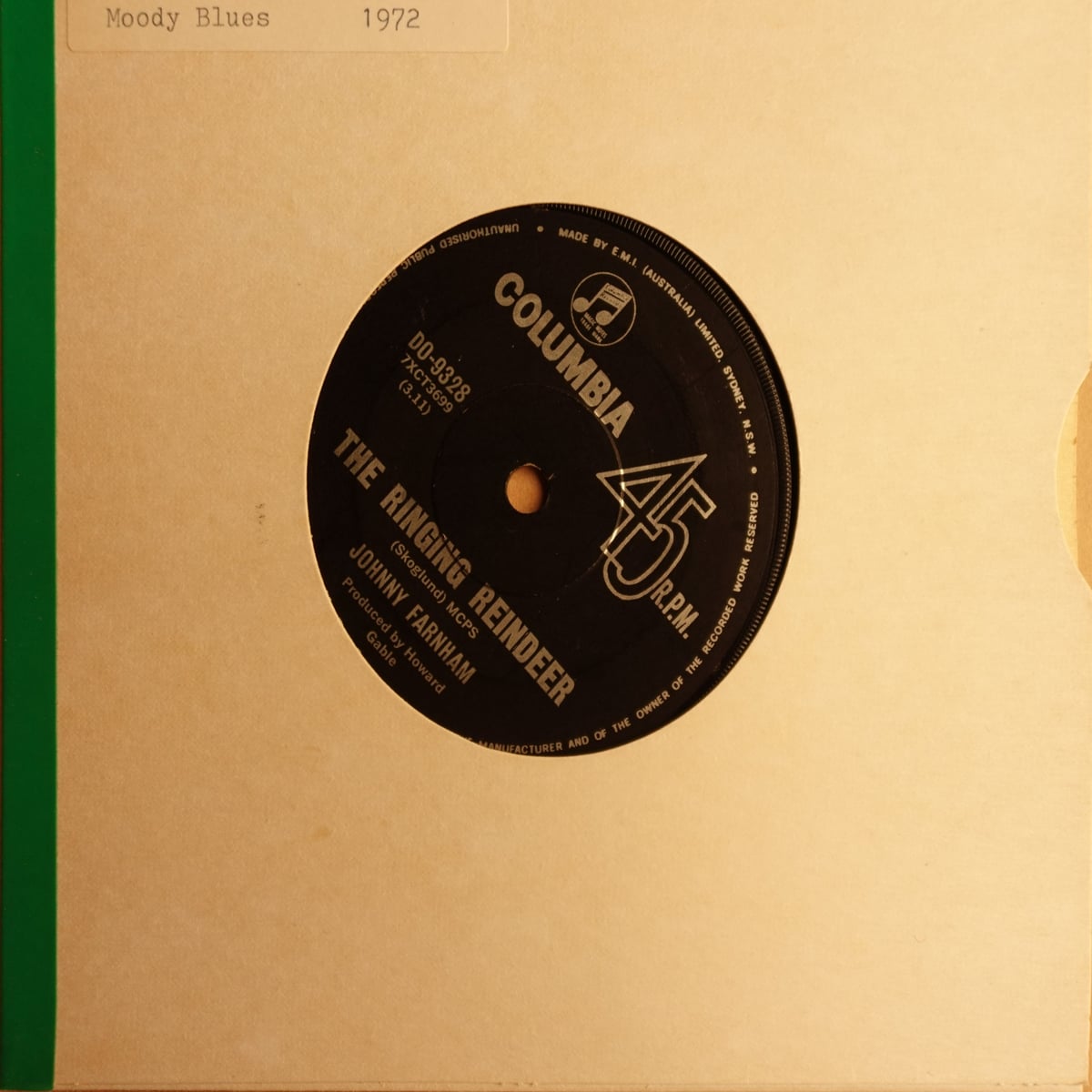 John Farnham – Christmas Happy vinyl cover