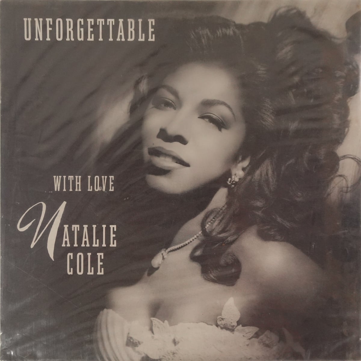 Natalie Cole – Unforgettable With Love vinyl cover